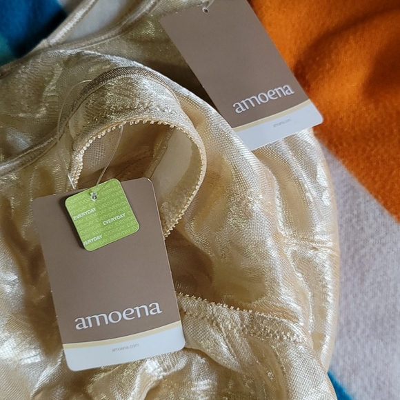 Two Bras - Picture 2 of 4